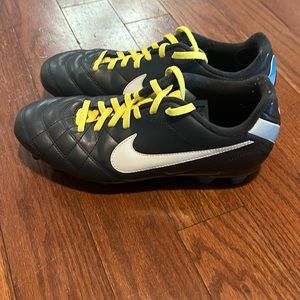 Women’s Soccer Nike Tiempo Cleats